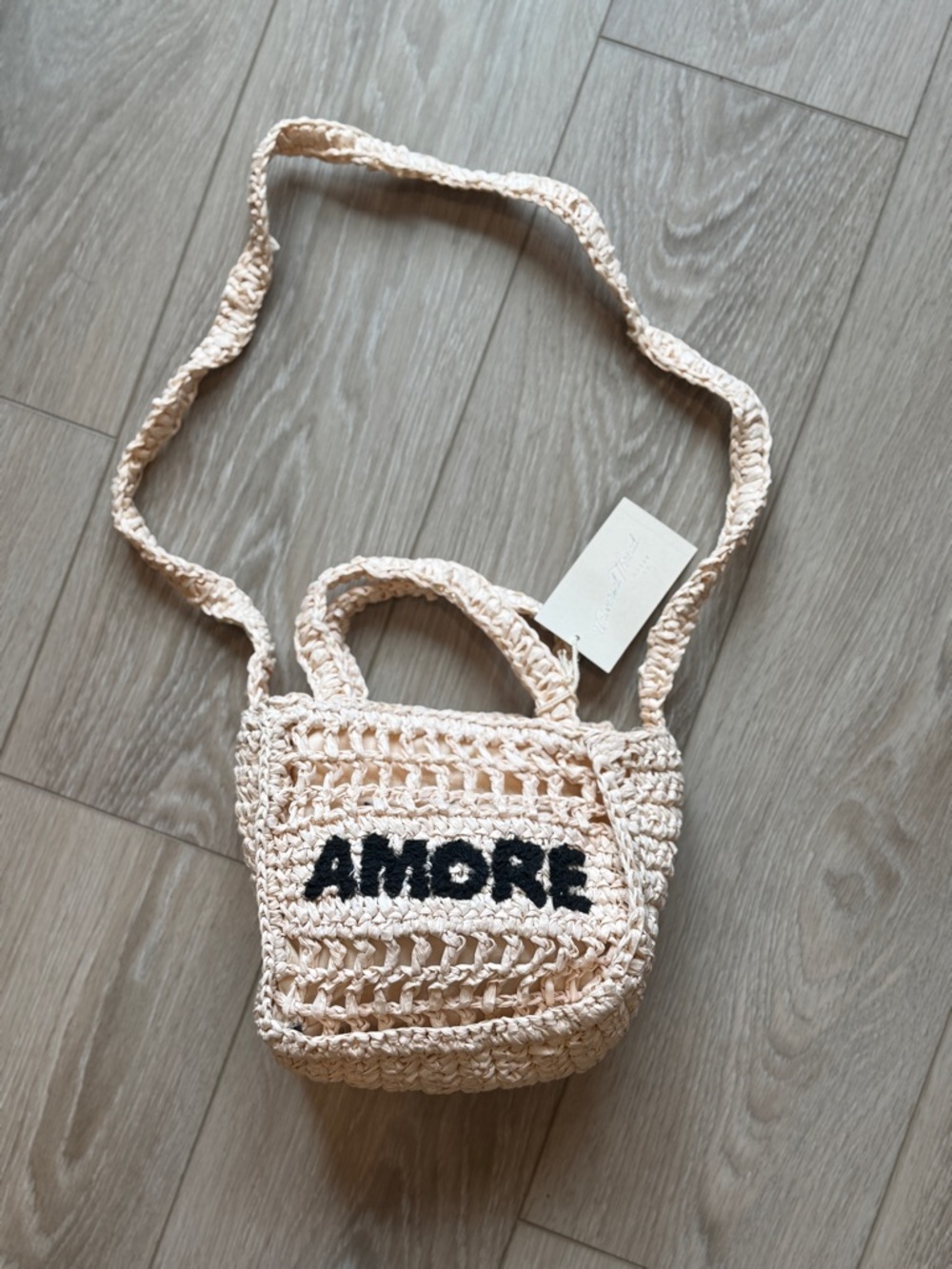 Universal Thread Women's AMORE Straw Crochet Mini Tote Crossbody Bag - NWT - Picture 2 of 5